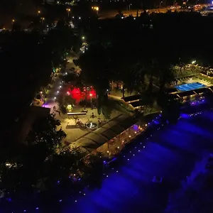 Lemonpark House Resort
